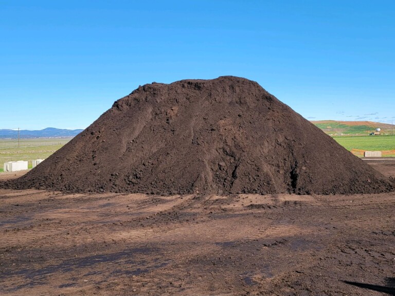 Load Up Rich Compost Now Image